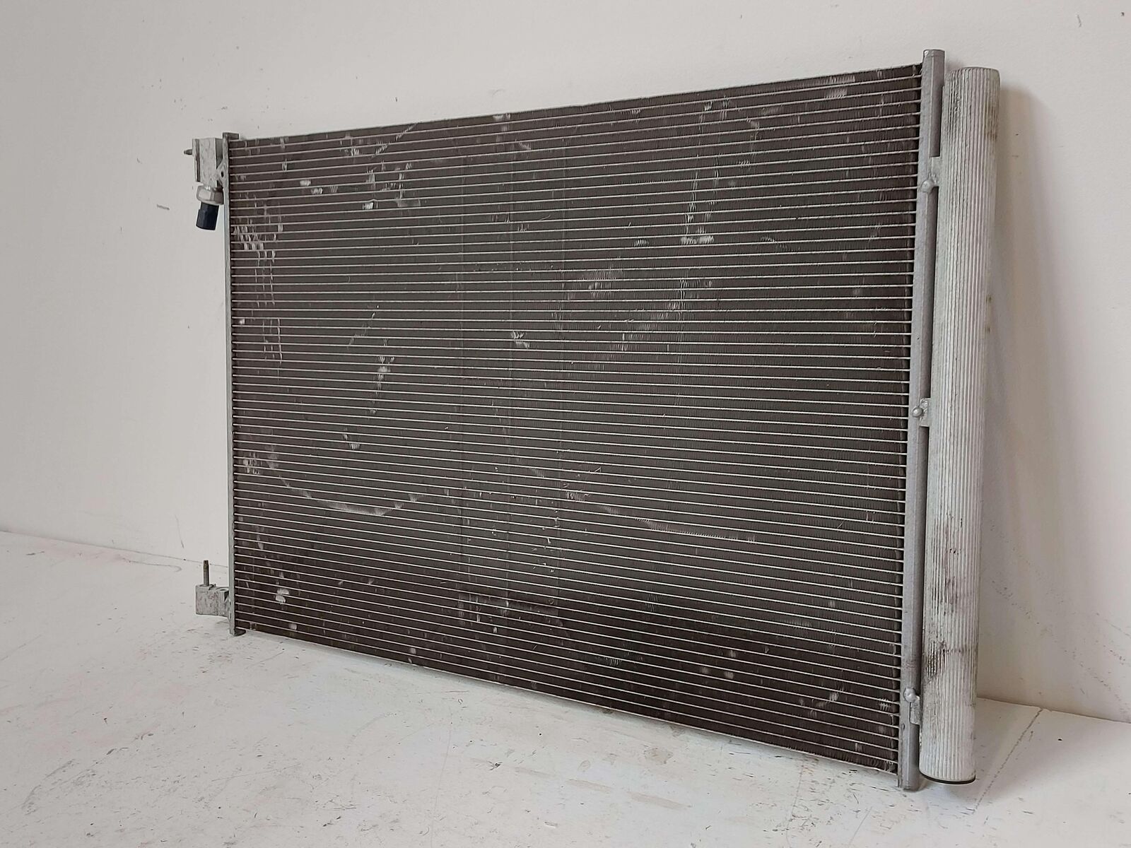 15-22 MERCEDES C63s AMG W205 AC A/C AIR CONDITIONING CONDENSER A0995000454