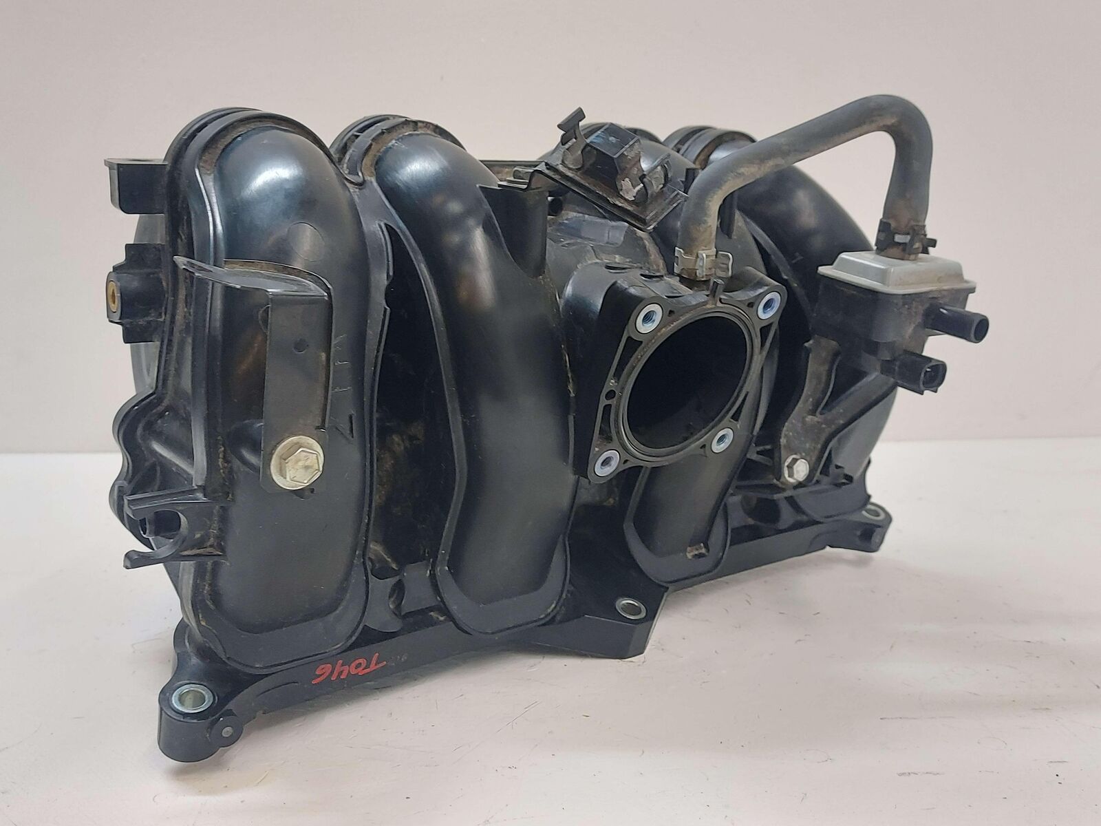 16-22 TOYOTA TACOMA 2.7L INTAKE MANIFOLD 17120-75042 1712075043 2TRFE