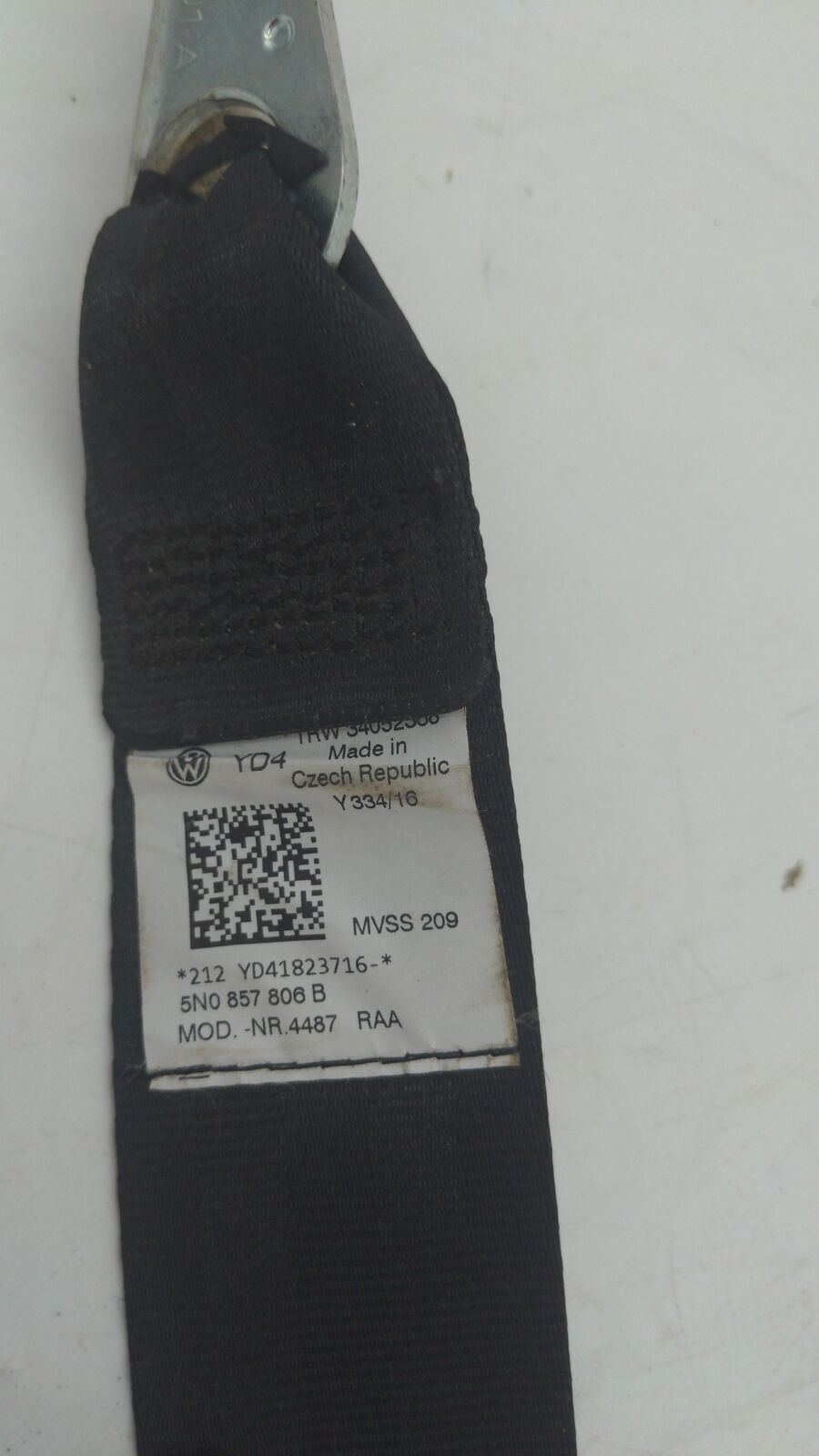 17 VW TIGUAN REAR RH Right Seat Belt Black 5N0857806B