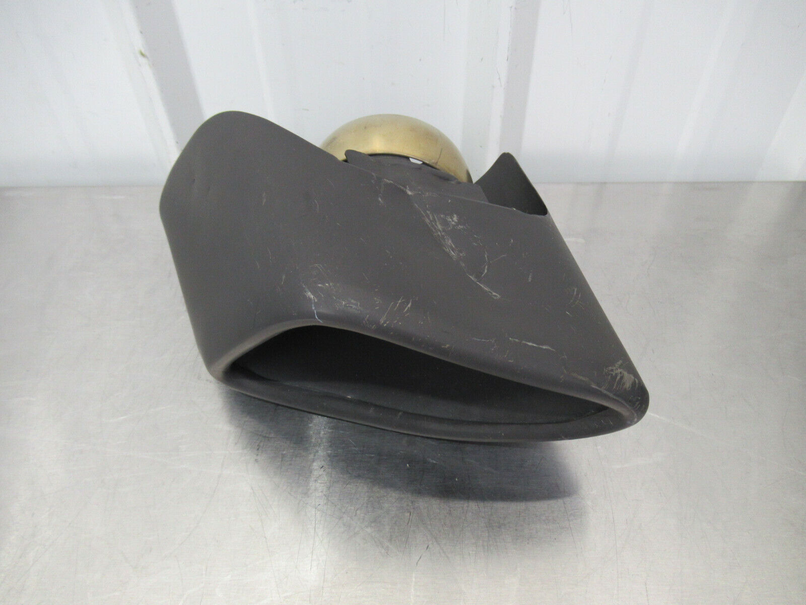 T020 2016 16 MCLAREN 570S LH LEFT EXHAUST MUFFLER TIP DENTED