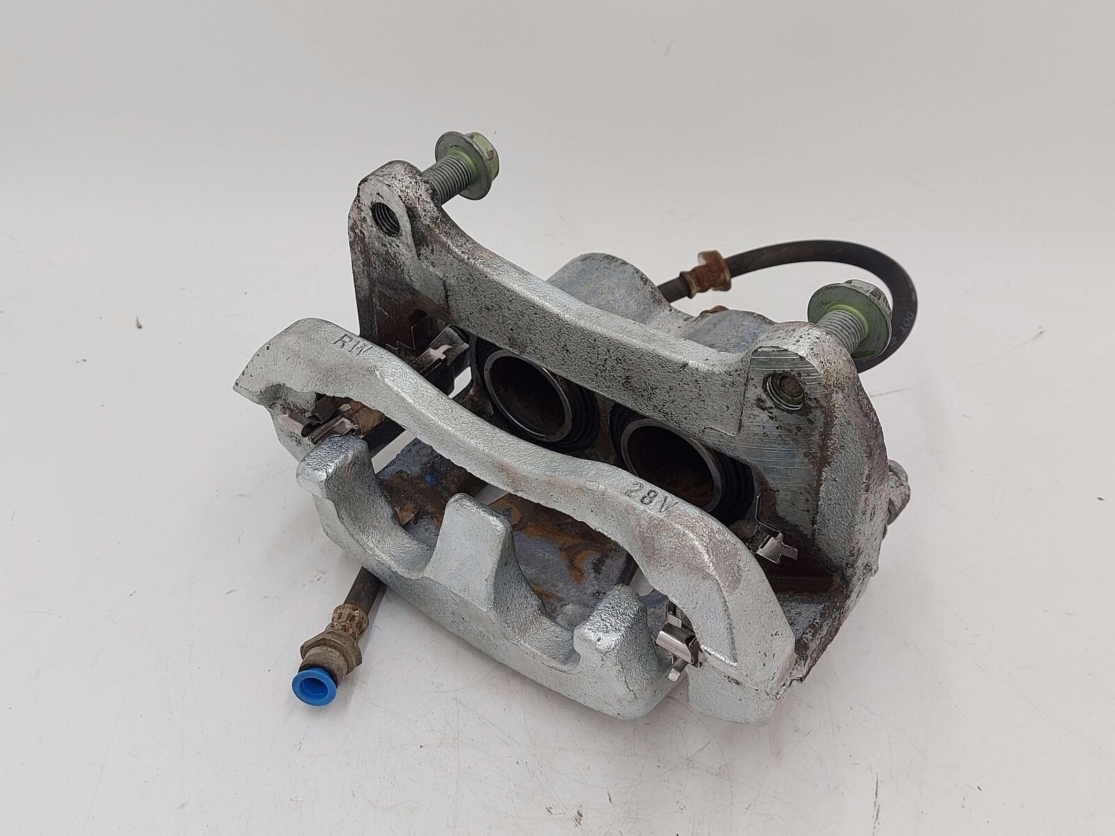 20-23 TOYOTA HIGHLANDER FRONT RIGHT BRAKE CALIPER 477300E070 477300E071