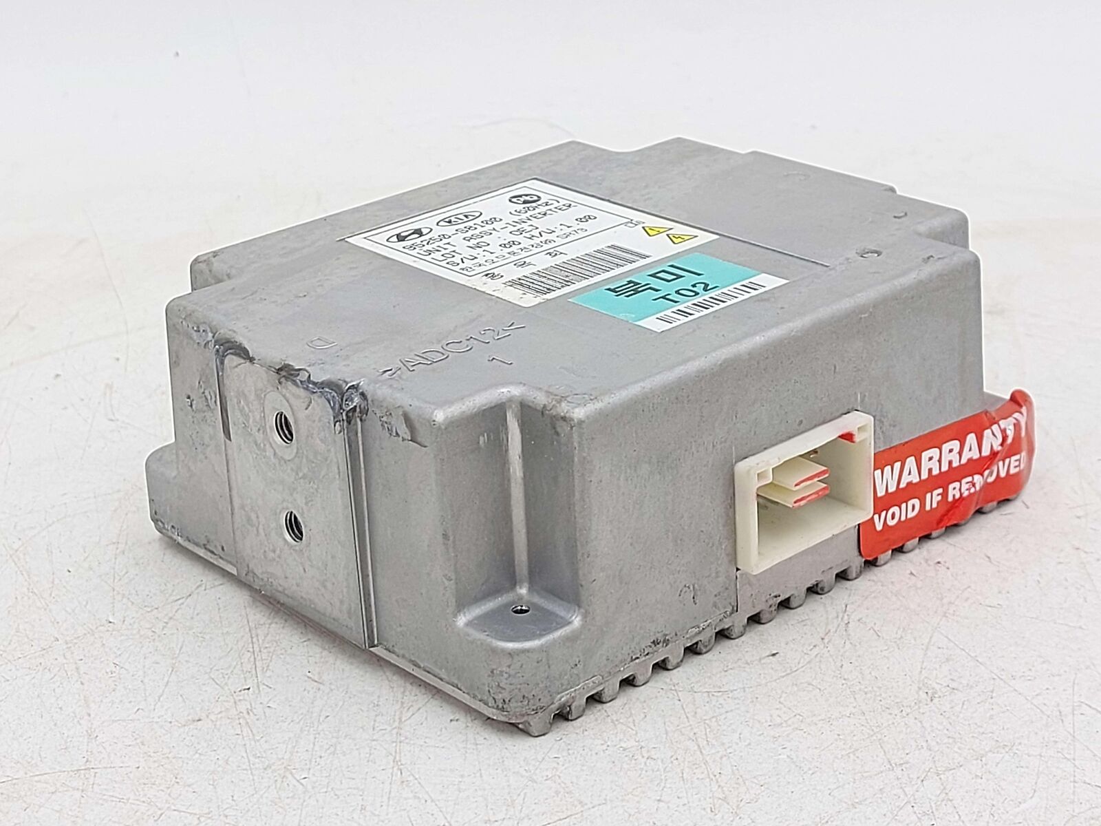 20-22 HYUNDAI PALISADE POWER INVERTER SUPPLY CONTROL MODULE 95250-S8100