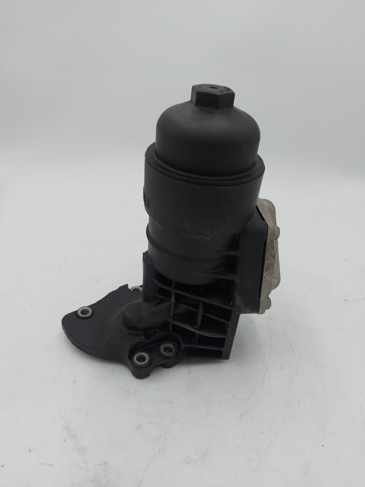 2013 Hyundai Santa FE Oil Filter Housing