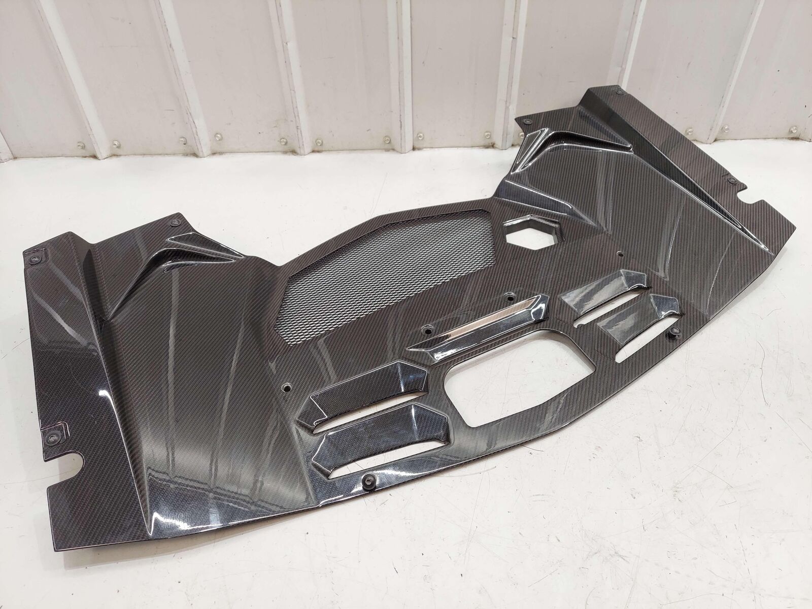 2018 LAMBORGHINI AVENTADOR S LP740-4 ENGINE BAY CARBON FIBER TRIM KIT *NOTE