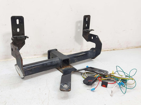 15-23 PORSCHE MACAN 95B S TRAILER HITCH 2' RECEIVER AFTERMARKET CURT BRAND