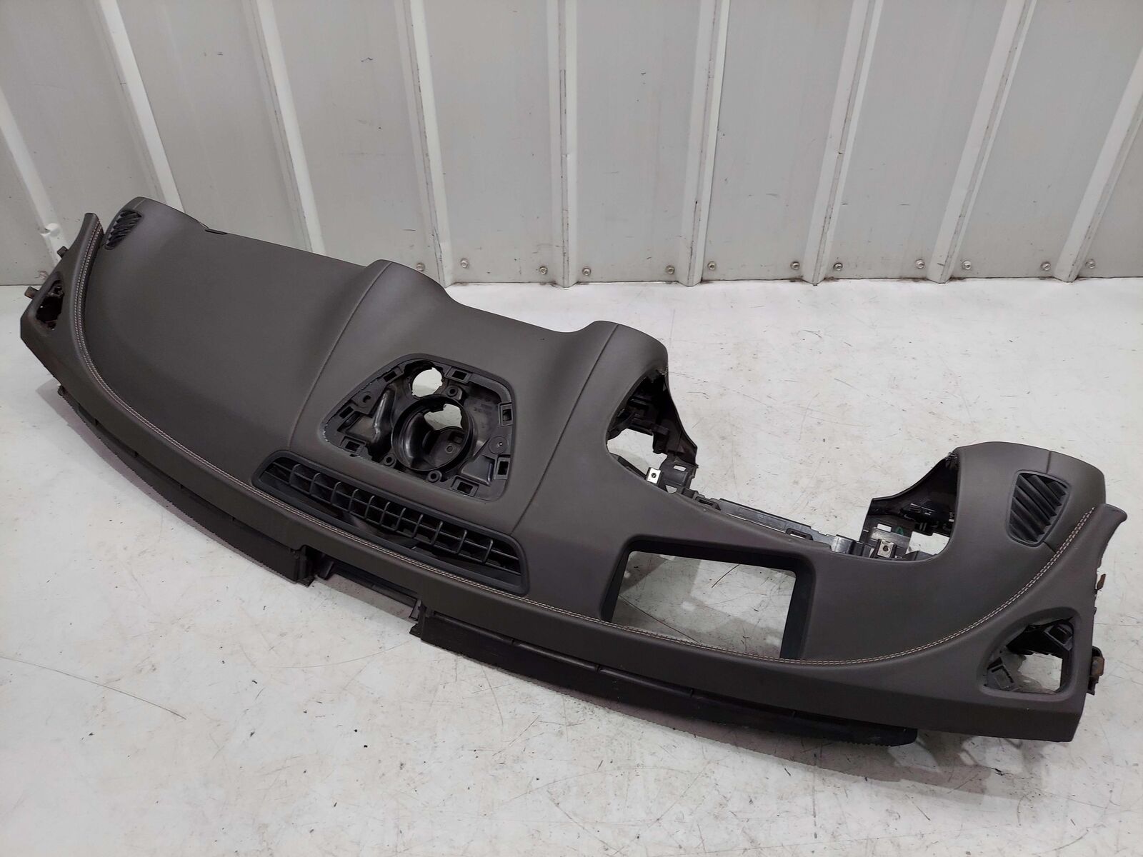 2022 MERCEDES AMG SL63 R232 DASH PANEL BLACK & BIEGE LEATHER *NOTE