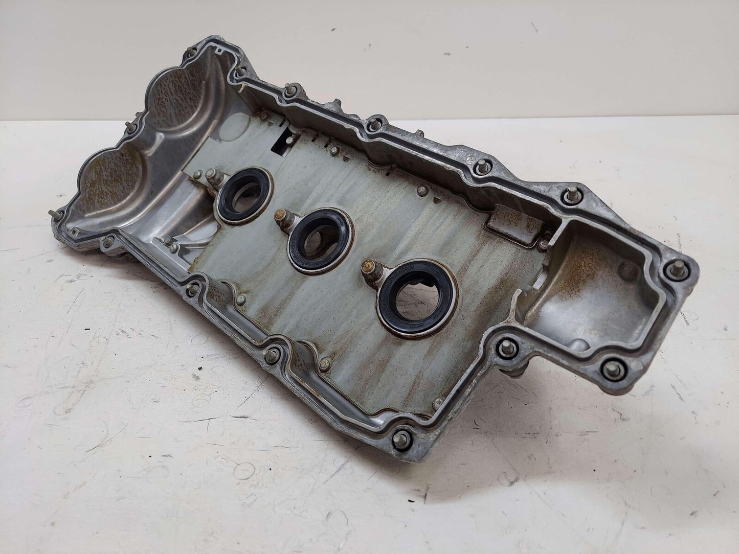 13-15 CADILLAC CTS VALVE COVER LH LEFT 3.6L COUPE 12617165