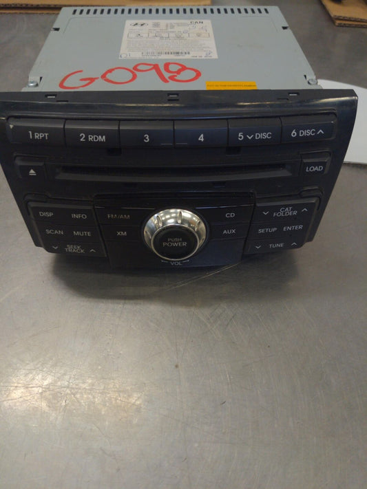 11 HYUNDAI SONATA Radio reciever 96190-3q100 canada market vehicles only