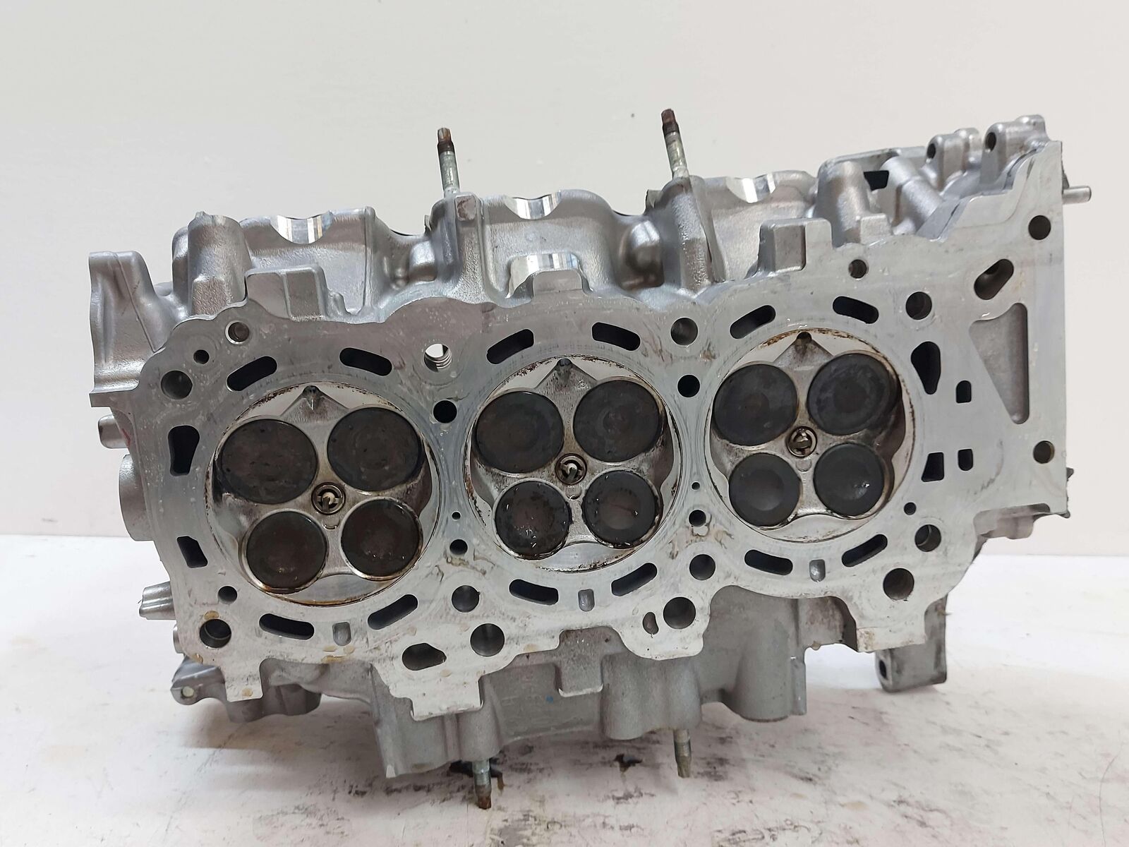 17-22 TOYOTA HIGHLANDER 3.5 FRONT LEFT ENGINE CYLINDER HEAD 2GRFKS 1110209182