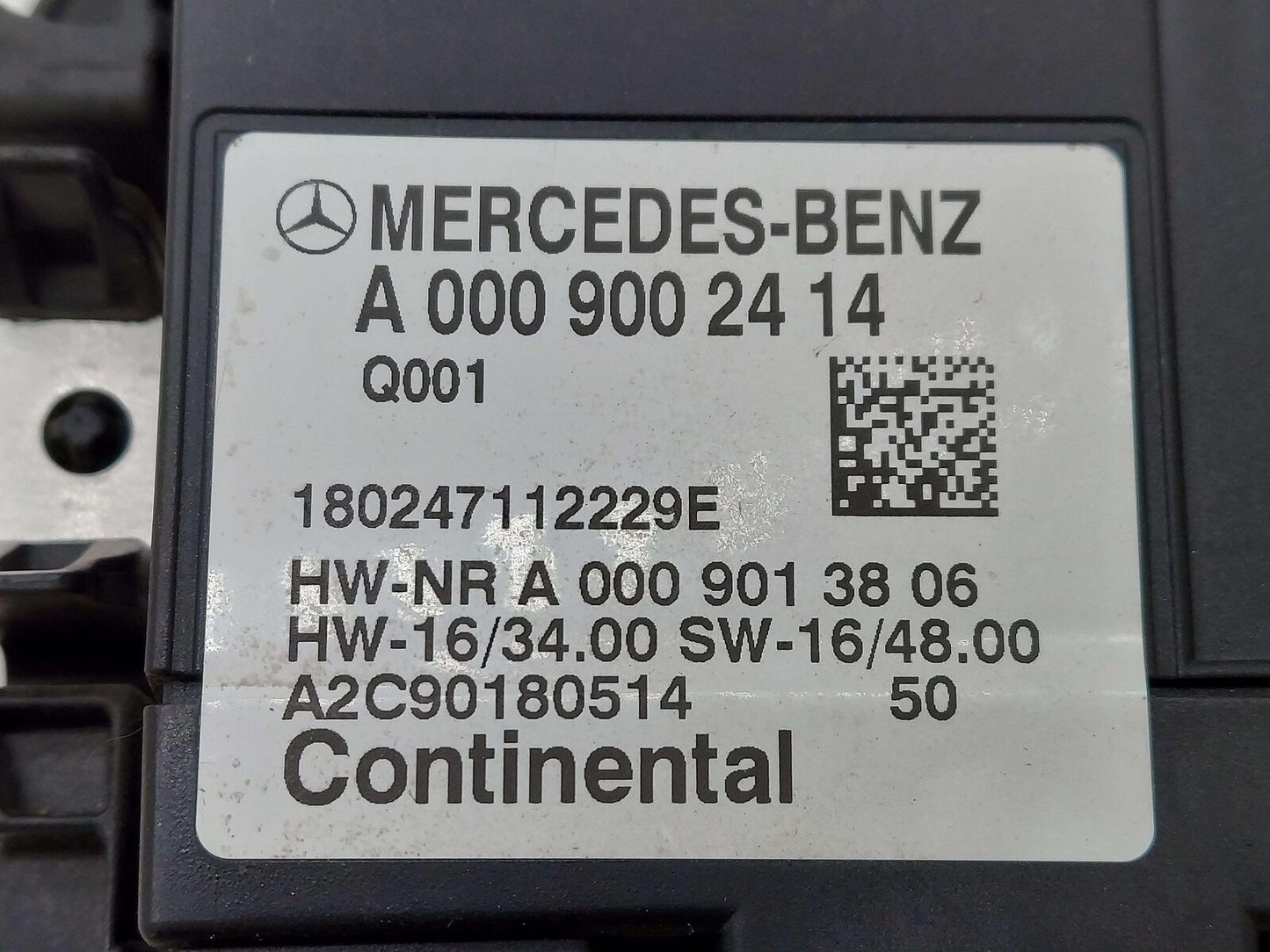 18-20 Mercedes E63s AMG W213 Fuel Pump Control Module A0009002414