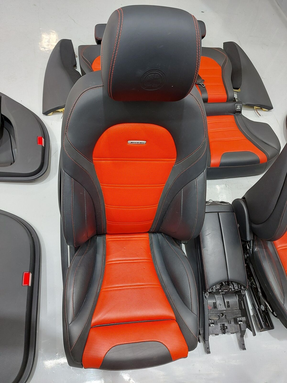 15-17 MERCEDES C63s w205 AMG Black/Red Interior Set Seats door Panel *Note