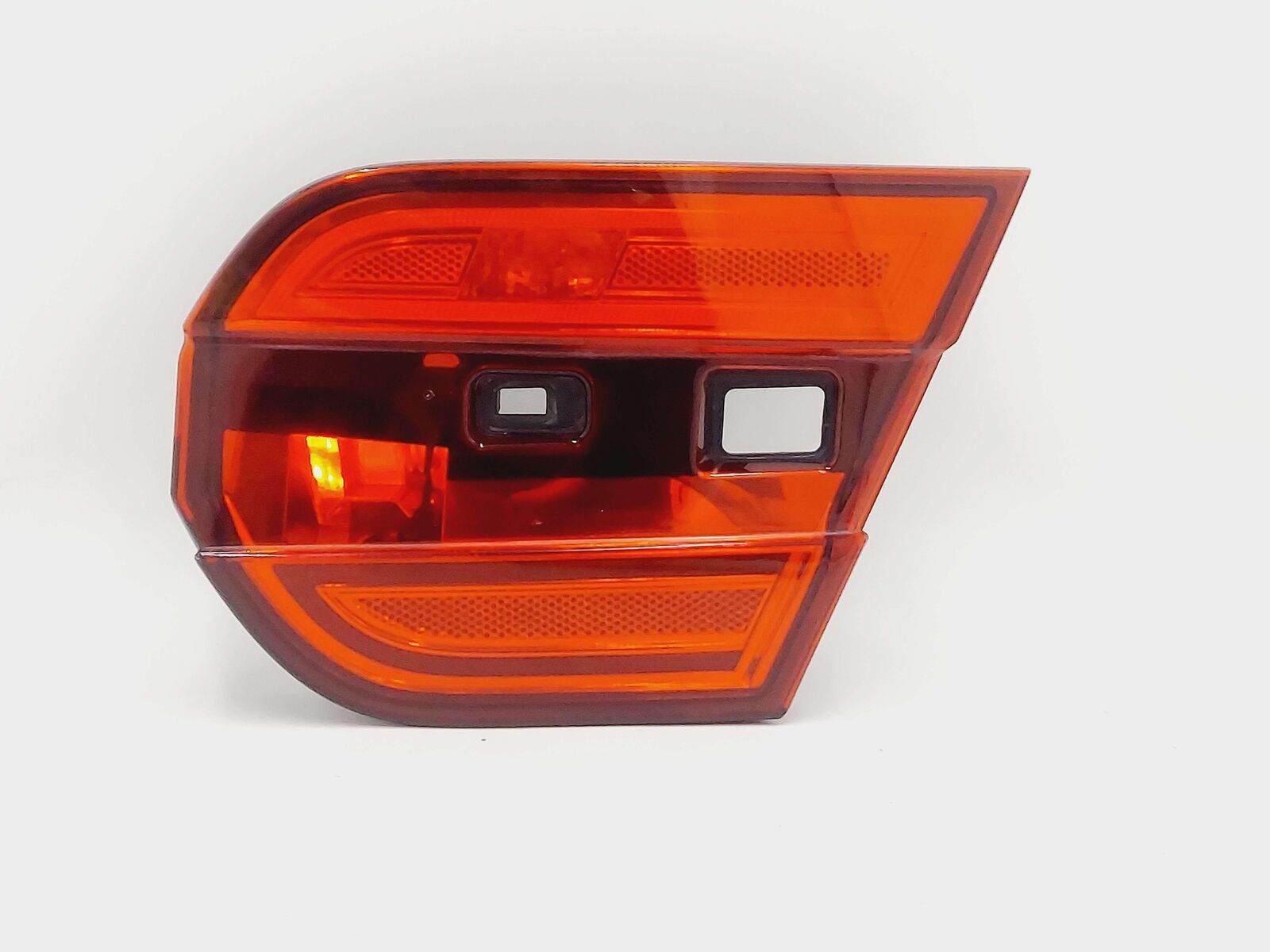 12-15 JAGUAR XF X250 RIGHT TAIL LIGHT LAMP INNER CX23-15K272-AA *SCRATCHES*