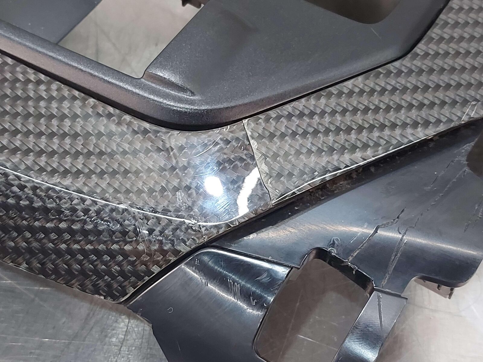 20-22 TOYOTA GR SUPRA CARBON FIBER CONSOLE TRIM *CRACKED BROKEN TABS SCRATCHES