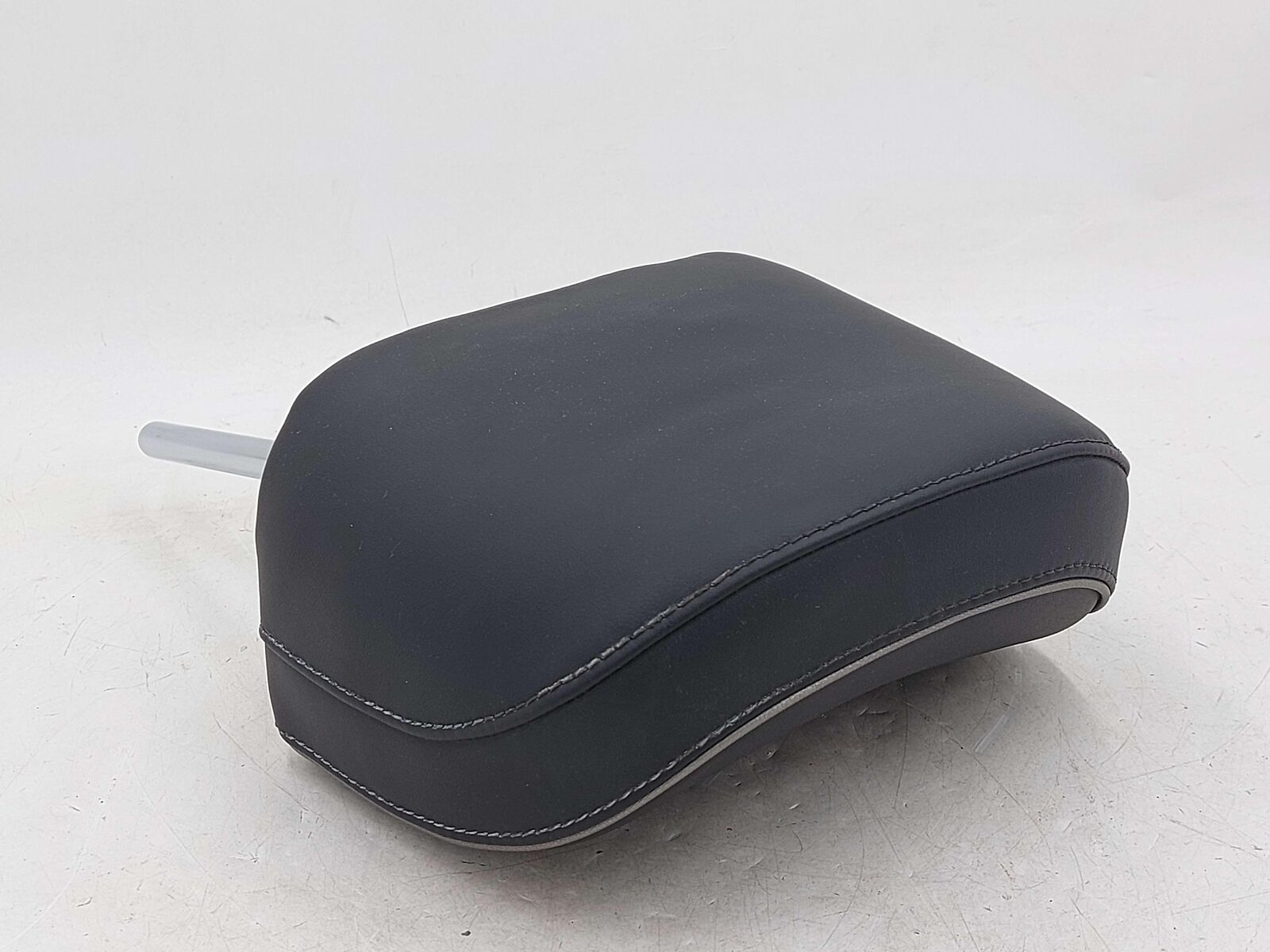 20-23 HYUNDAI PALISADE RIGHT HEADREST BLACK NAPPA LEATHER