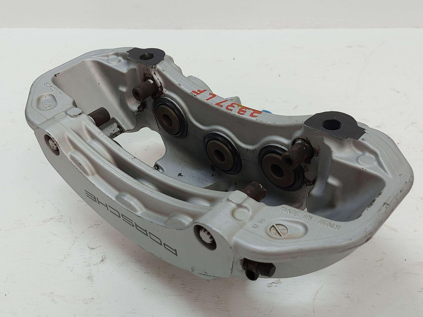 15-16 PORSCHE MACAN 95B S FRONT LEFT BRAKE CALIPER SET R H GRAY *CHIPS IN PAINT*