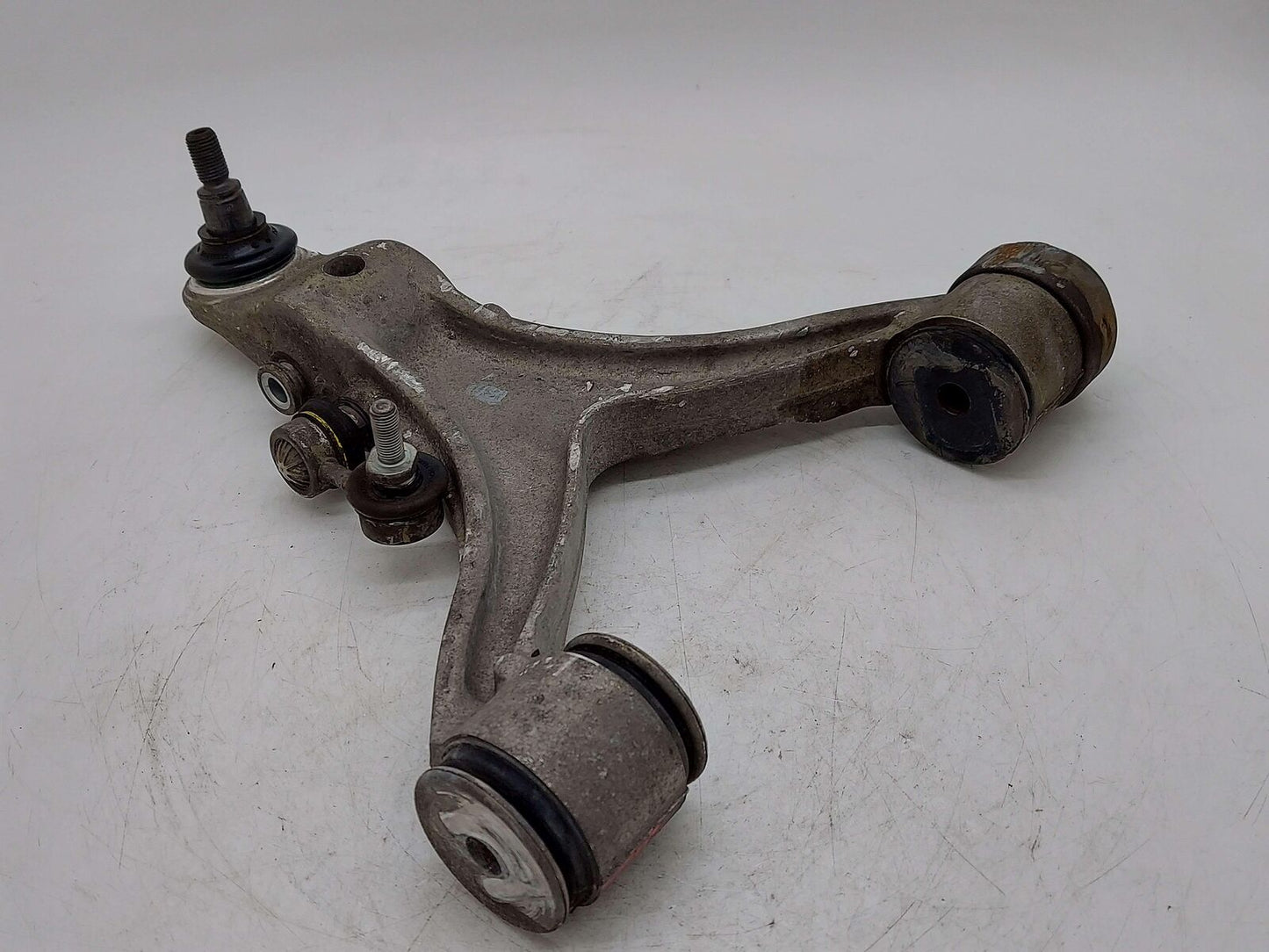 2010 Maserati GranTurismo S M145 Coupe FRONT RIGHT LOWER CONTROL ARM 3206581