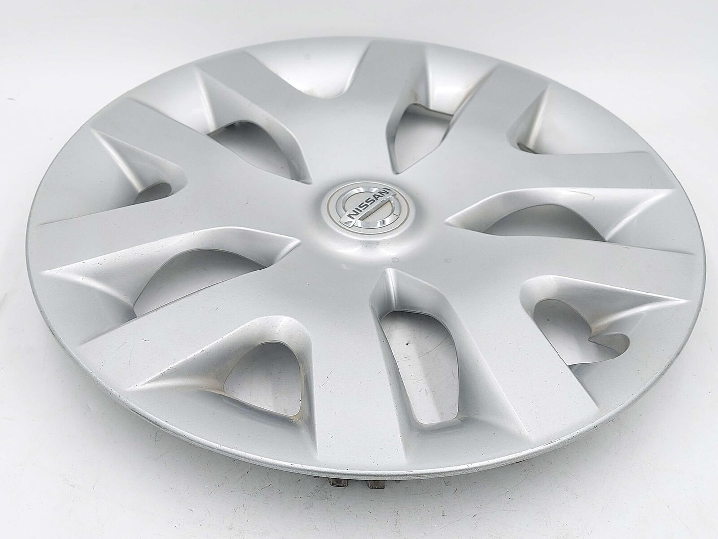 17-21 NISSAN QASHQAI WHEEL COVER 16" 403151KL0B *SCRATCHES*