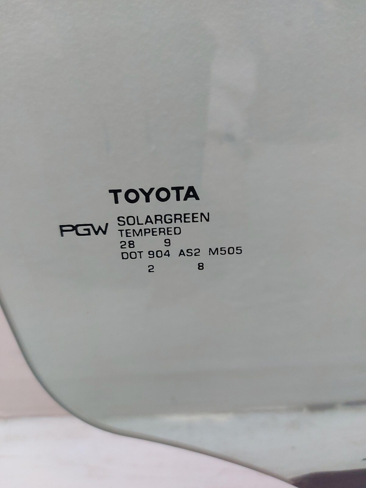 04-10 TOYOTA SIENNA FRONT RH Right Door Glass Window 904AS2M505