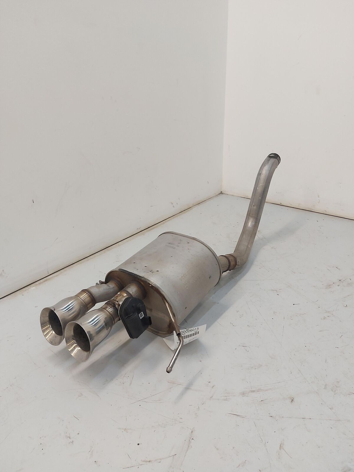 14-19 CHEVY CORVETTE LH Left Muffler 82061298C 46K KM's 🚀