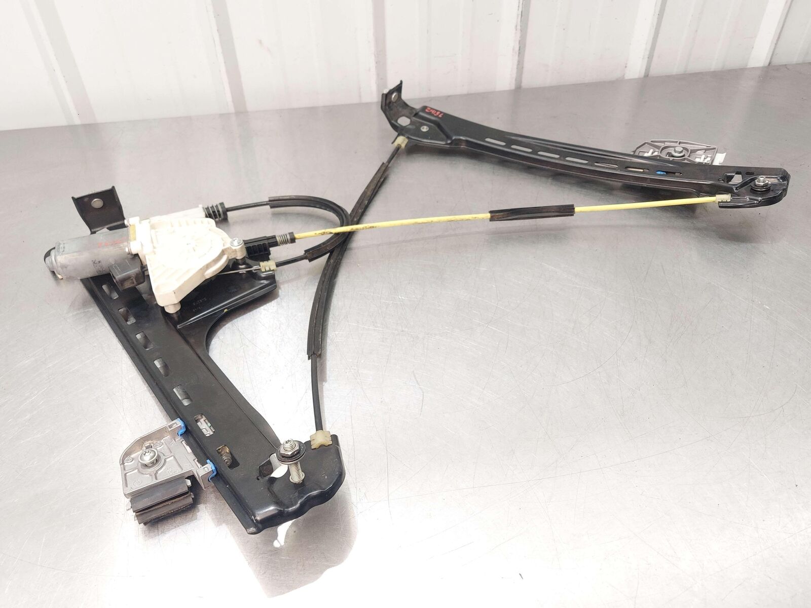 2016 MCLAREN 540C FRONT LEFT DOOR WINDOW GLASS REGULATOR W/ MOTOR 13A2047CP