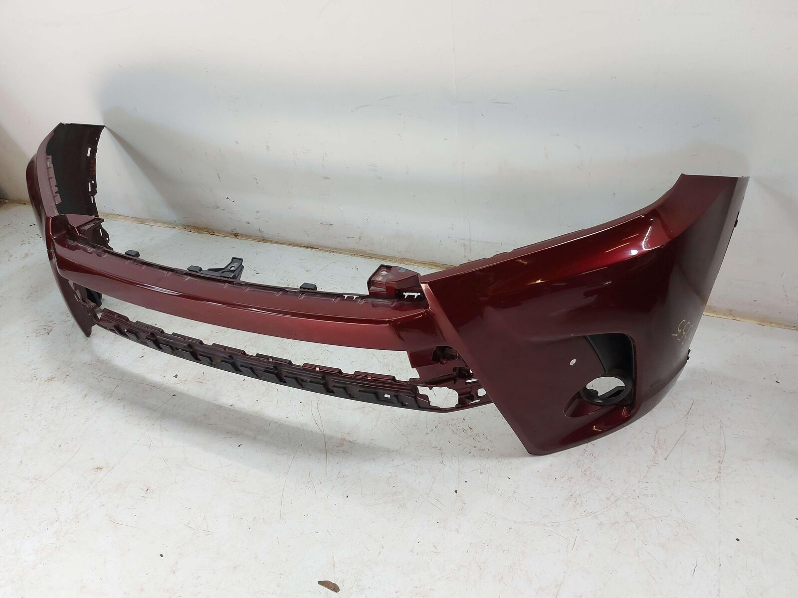 17-19 TOYOTA HIGHLANDER FRONT BUMPER BARE COVER OOH LA LA ROUGE MICA 3T0