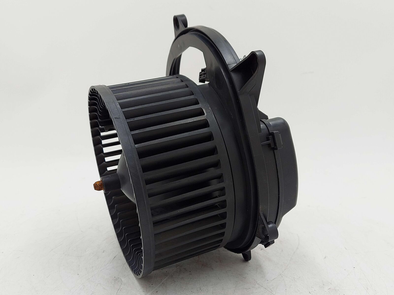 16-19 MERCEDES GLE63S AMG W166 FRONT Heater Blower Motor 1669066100 166906610064