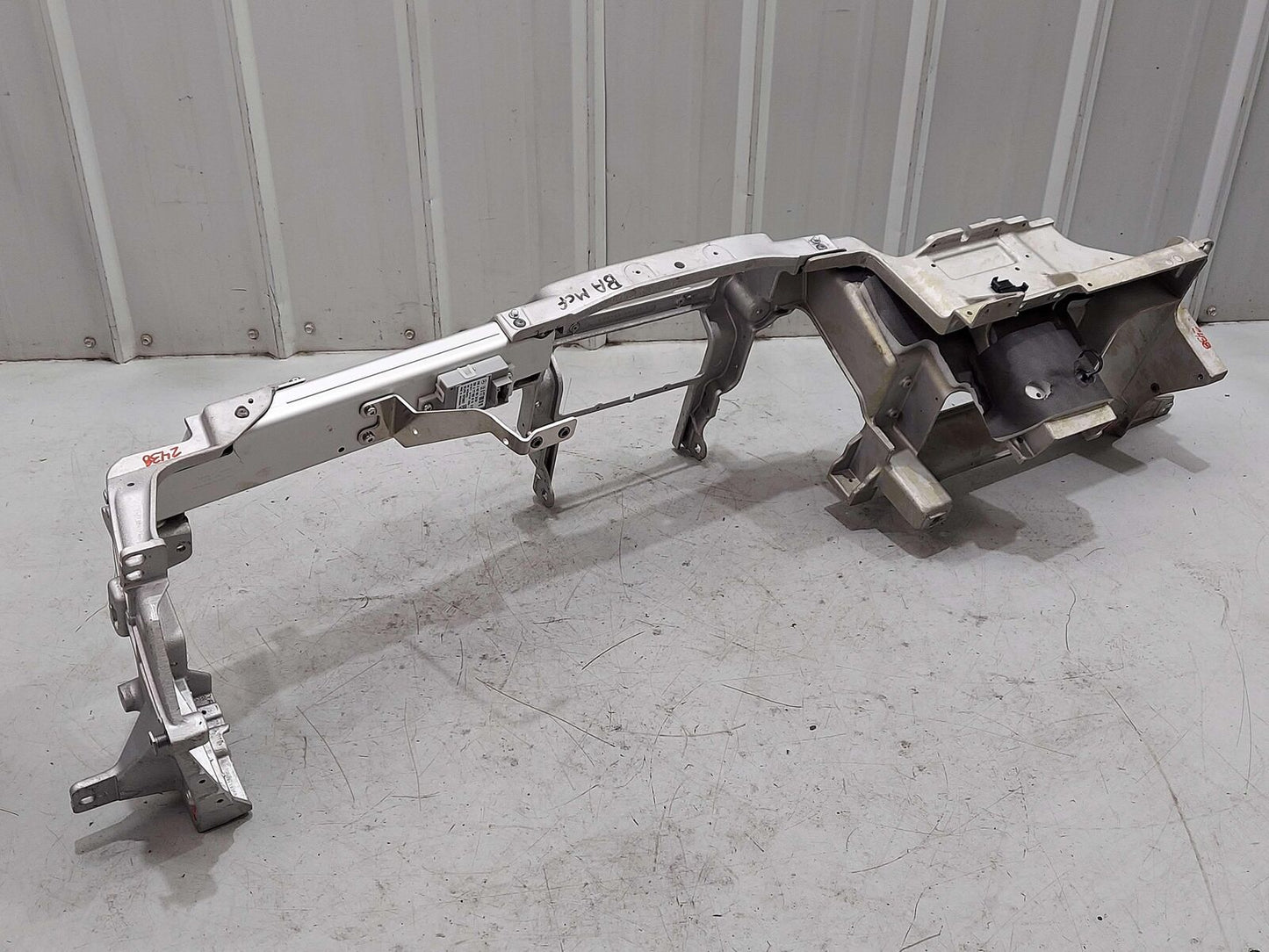 2024 ASTON MARTIN DB12 VOLANTE DASH PANEL ALUMINUM FRAME BAR MOUNT HY53-02542-DB