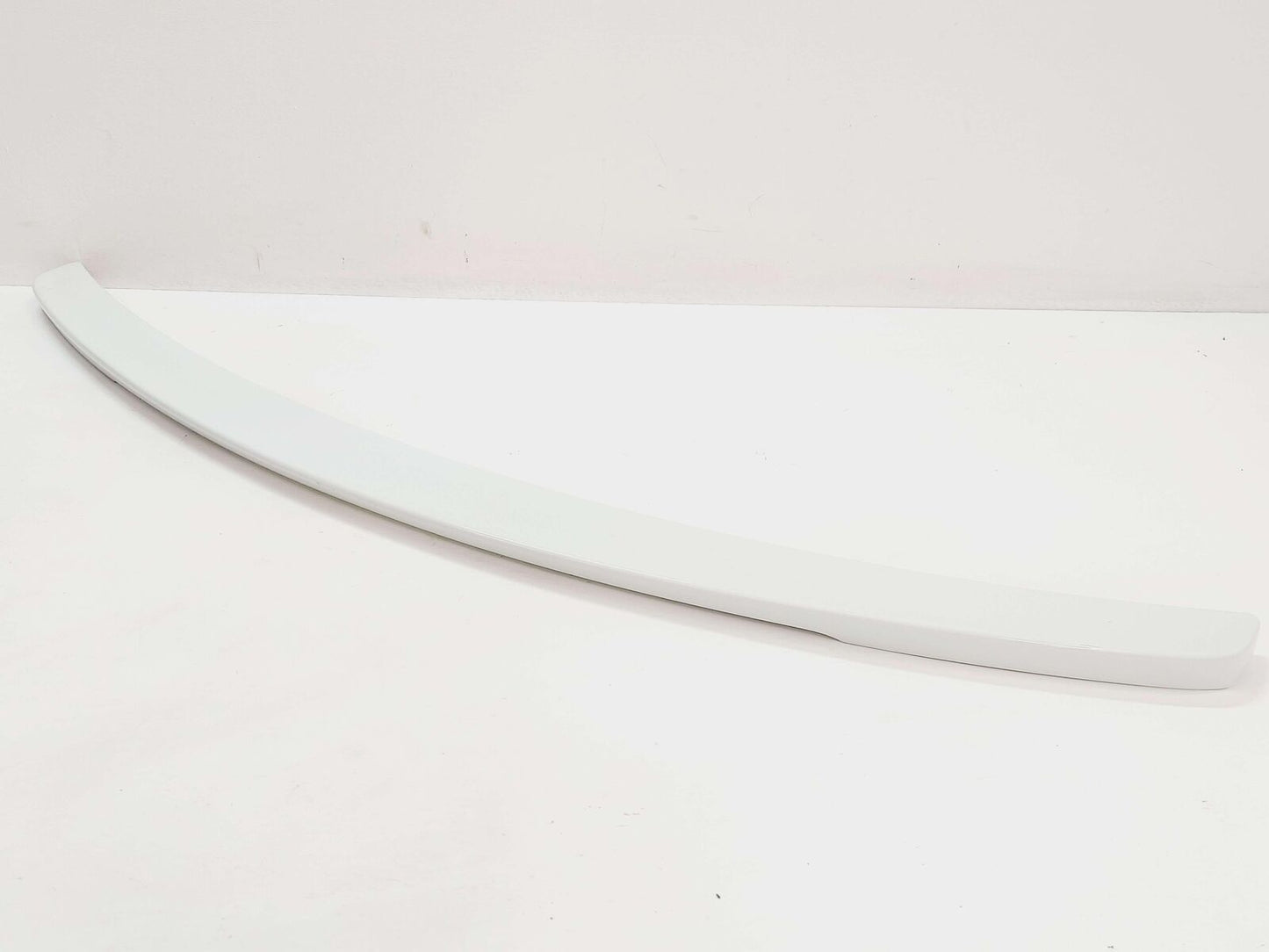 10-15 JAGUAR XF X250 REAR SPOILER POLARIS WHITE C2Z5623XXX *VERY MINOR SCUFF*