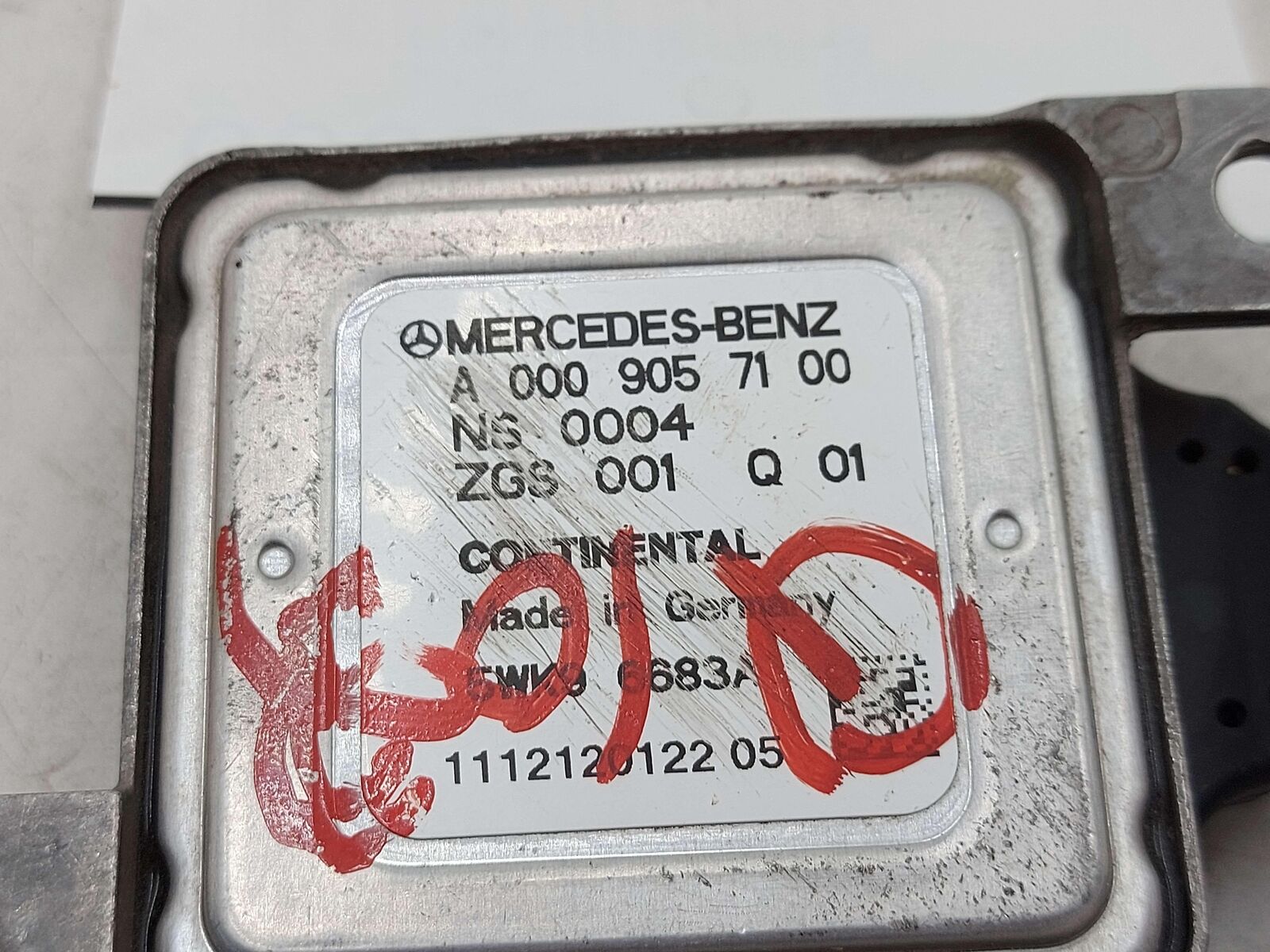 2012 MERCEDES GL350 DIESEL LAMBDA NOX SENSOR A0009057100