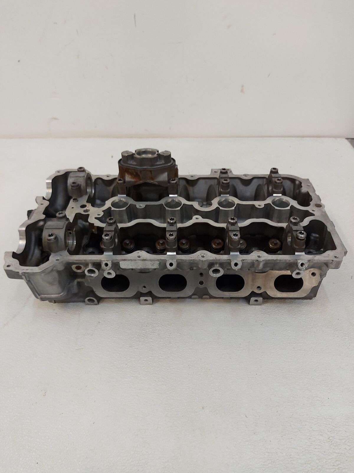 08-14 X6 E71 4.4L Twin Turbo Left Engine Cylinder Head 757393805 xDrive50i *Note