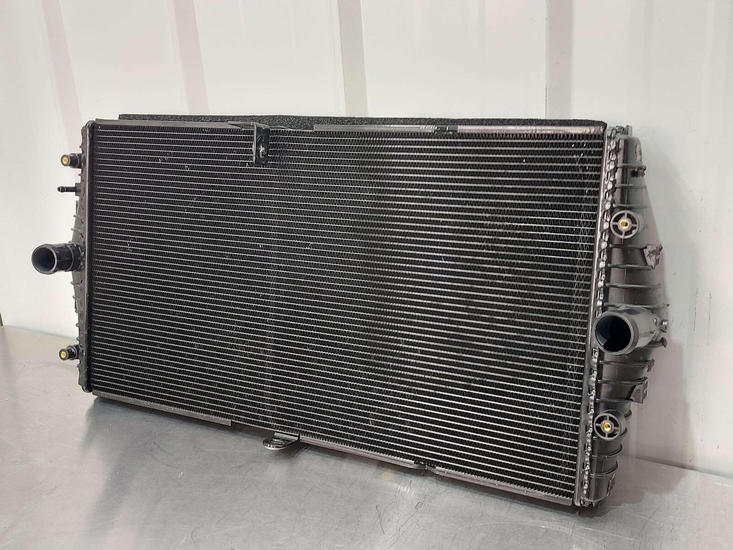 2023 Mclaren Artura Rear RH Right Radiator Rad *Bent Fins* 16LA441CP 3K KMS