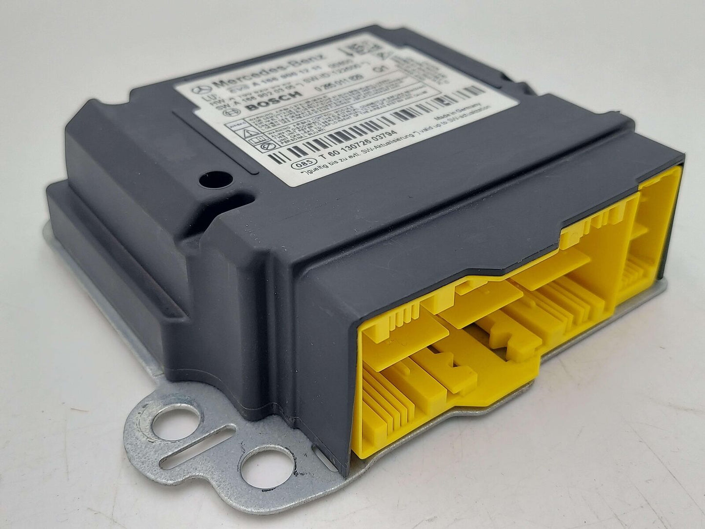 13-14 Mercedes ML63 W166 AMG Bag Control Module A1669001211