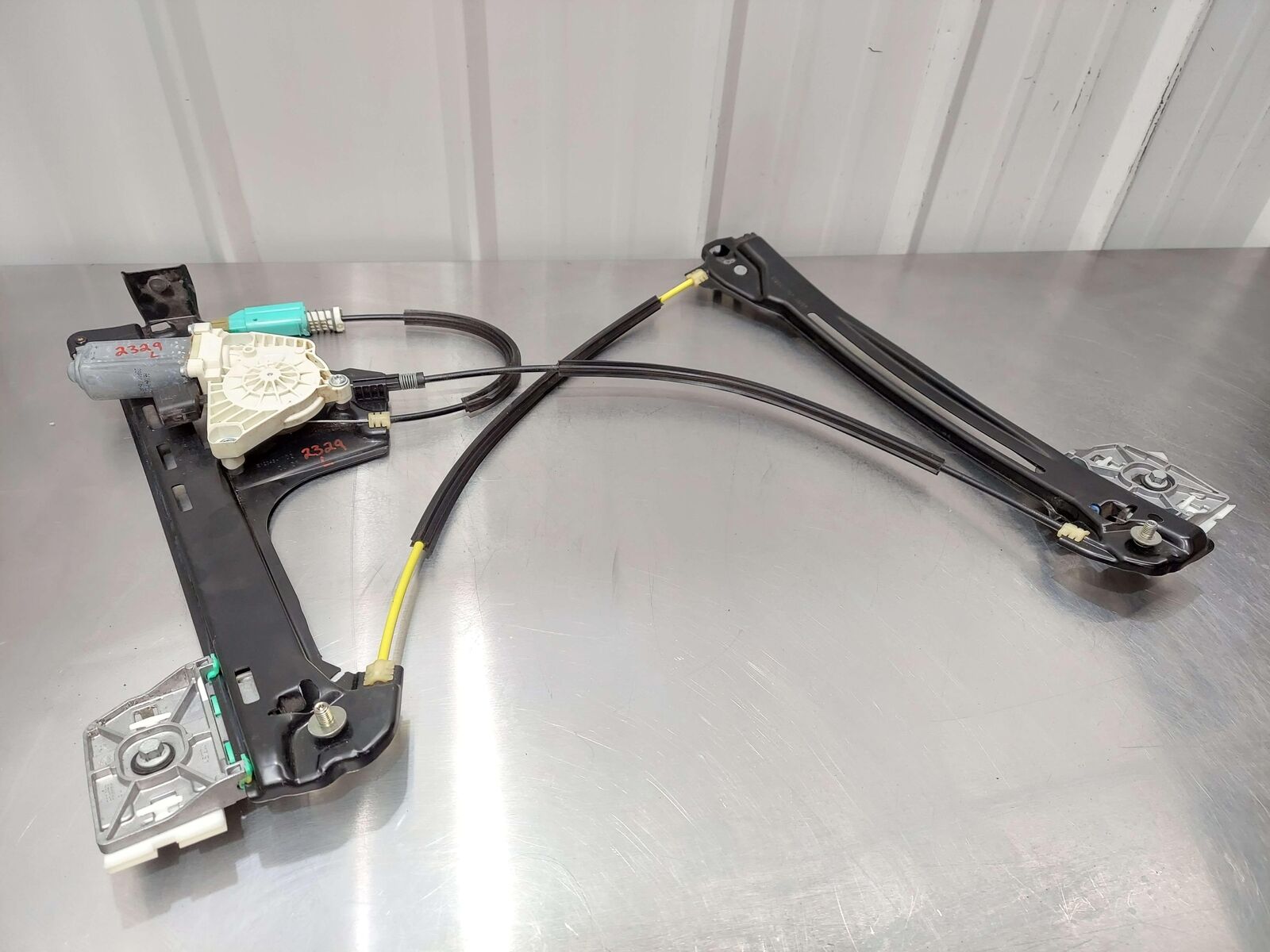 2023 McLaren Artura LH Left Door Window Regulator W/ Motor 16AE038CP 3K KM