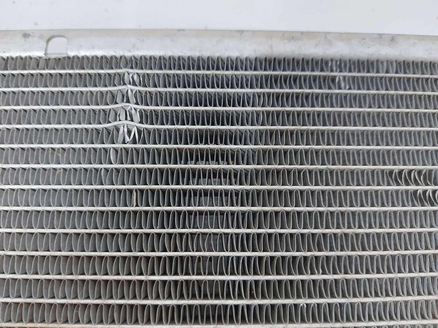 10-23 TOYOTA 4RUNNER 4.0L AC A/C AIR CONDITIONING CONDENSER *FINS BENT*