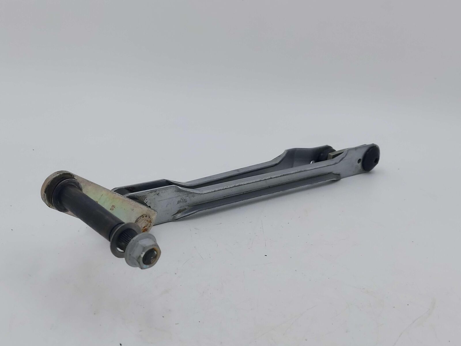 2021 MCLAREN GT WINDSHIELD WIPER TRANSMISSION LINKAGE *MISSING PARTS BROKEN CAP