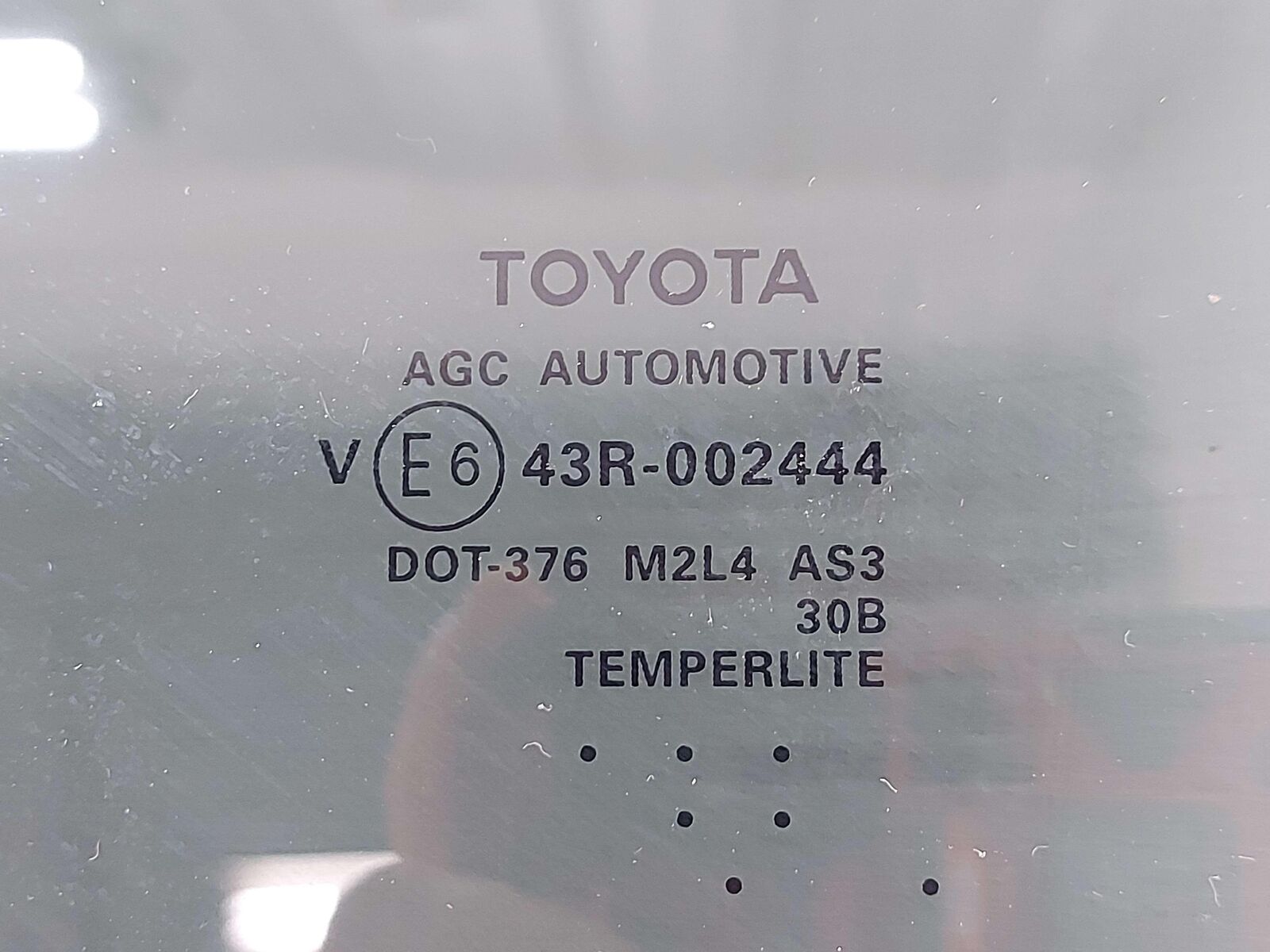 14-19 TOYOTA HIGHLANDER REAR LEFT DOOR WINDOW GLASS 681040E050 *NOTE