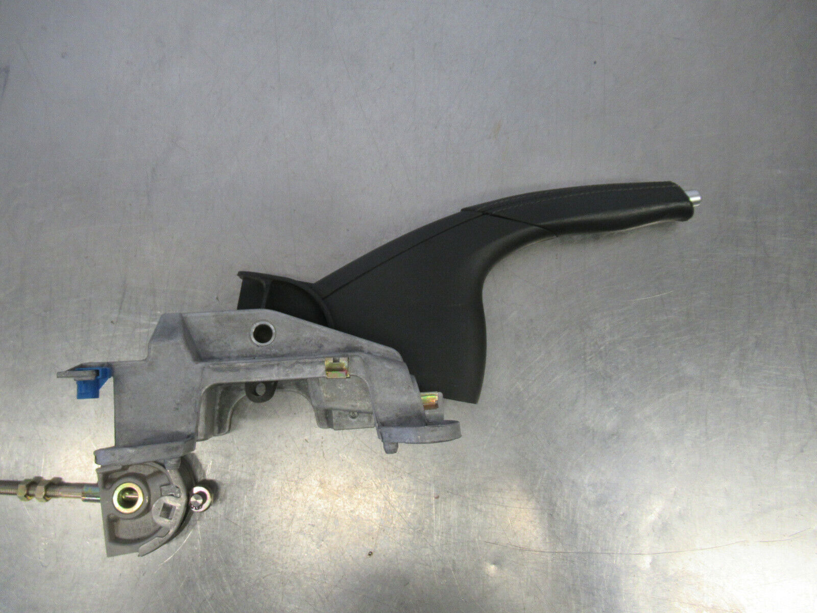 K215  2002 PORSCHE 911 TARGA EMERGENCY BRAKE LEVER ASSY