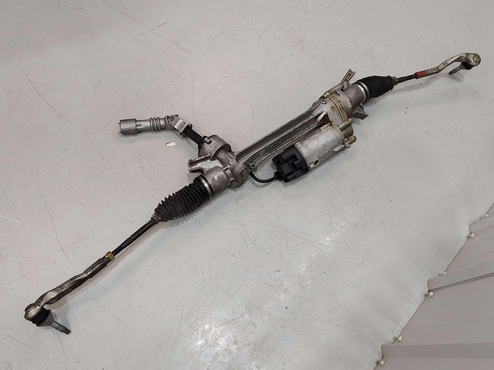 19-20 Mercedes E63s AMG W213 Steering Gear Rack & Pinion *Parts Only!! Broken*