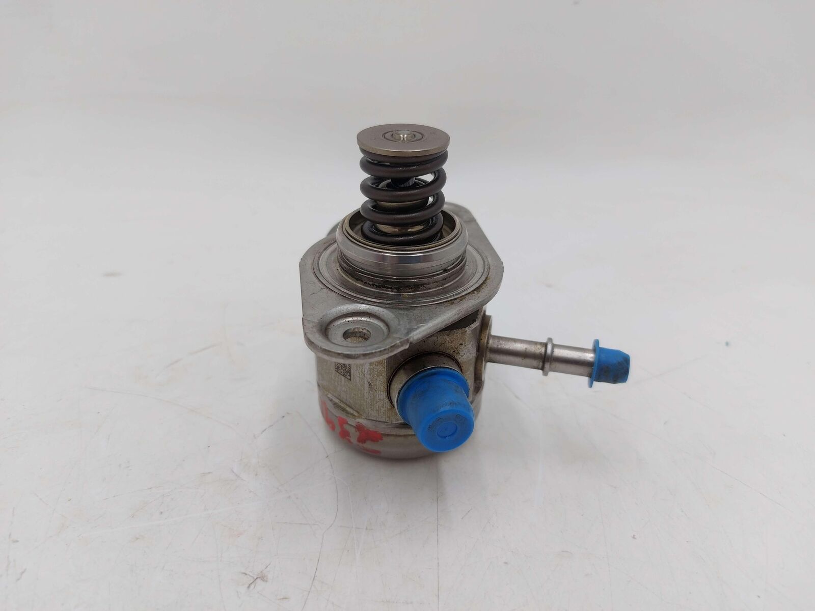 15-18 PORSCHE CAYENNE GTS 958 3.6L LEFT FUEL PUMP 94611031561