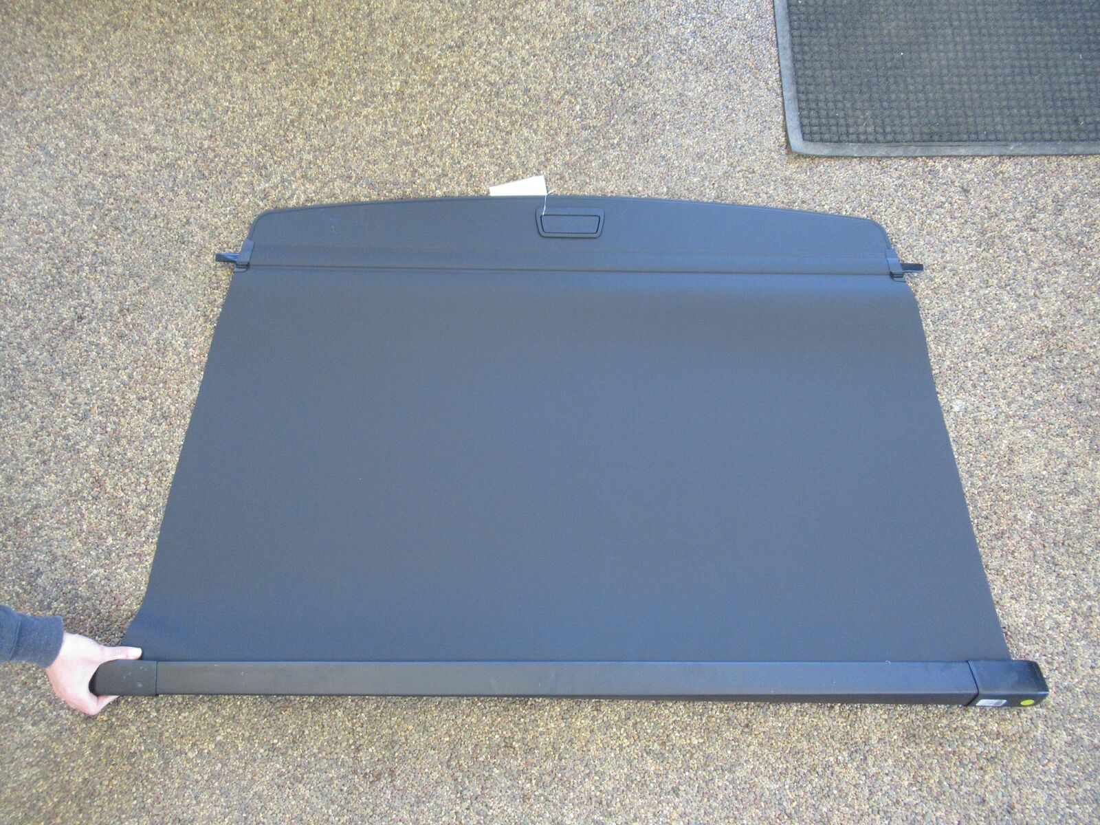 18-22 Vw Atlas Cargo Cover Black Retractable Rollup Rear 1K KMS