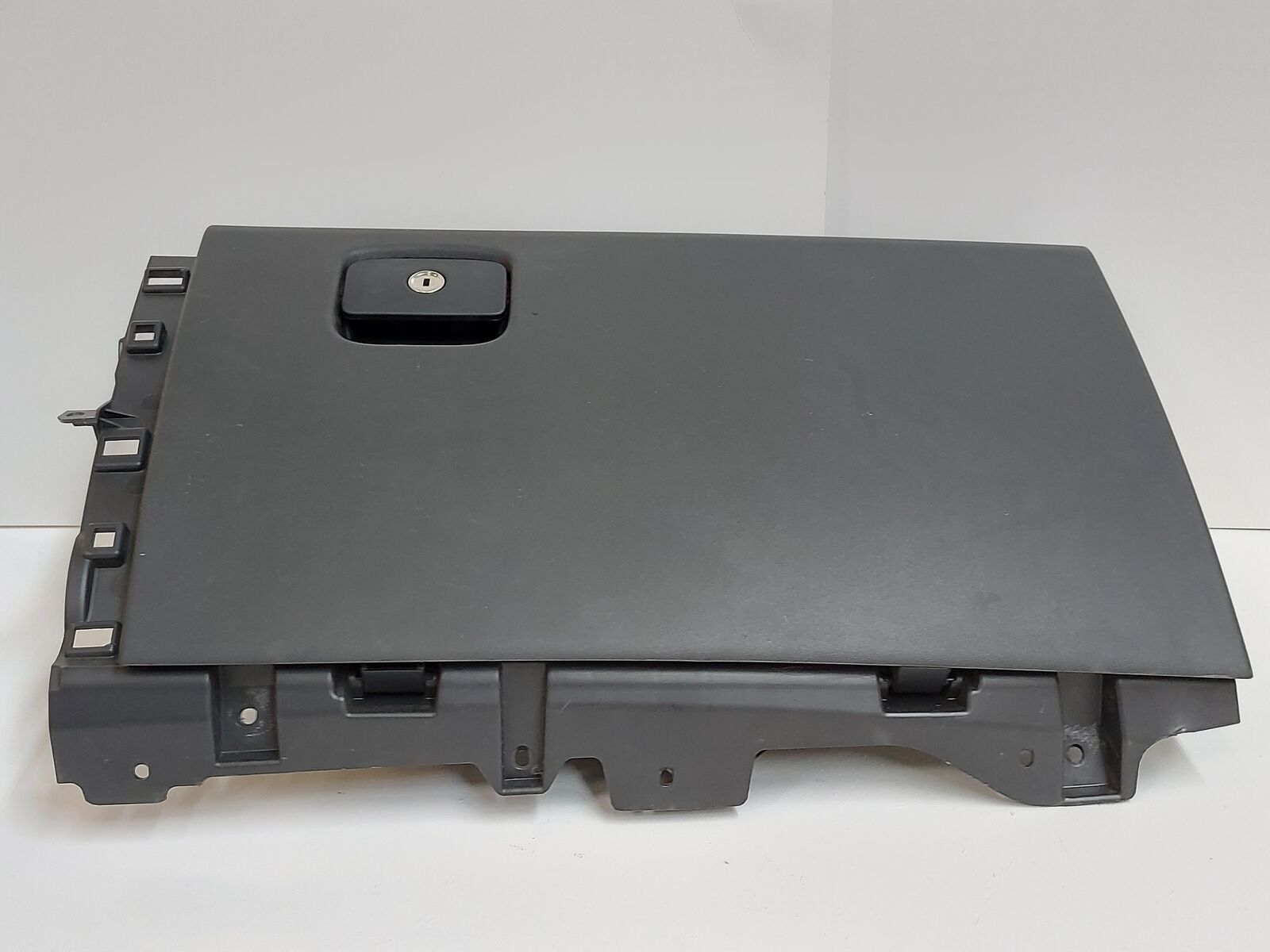 18-22 Land Rover Velar Front Dash Glove Box Black J8A2-060T10 105898433C *Notes*