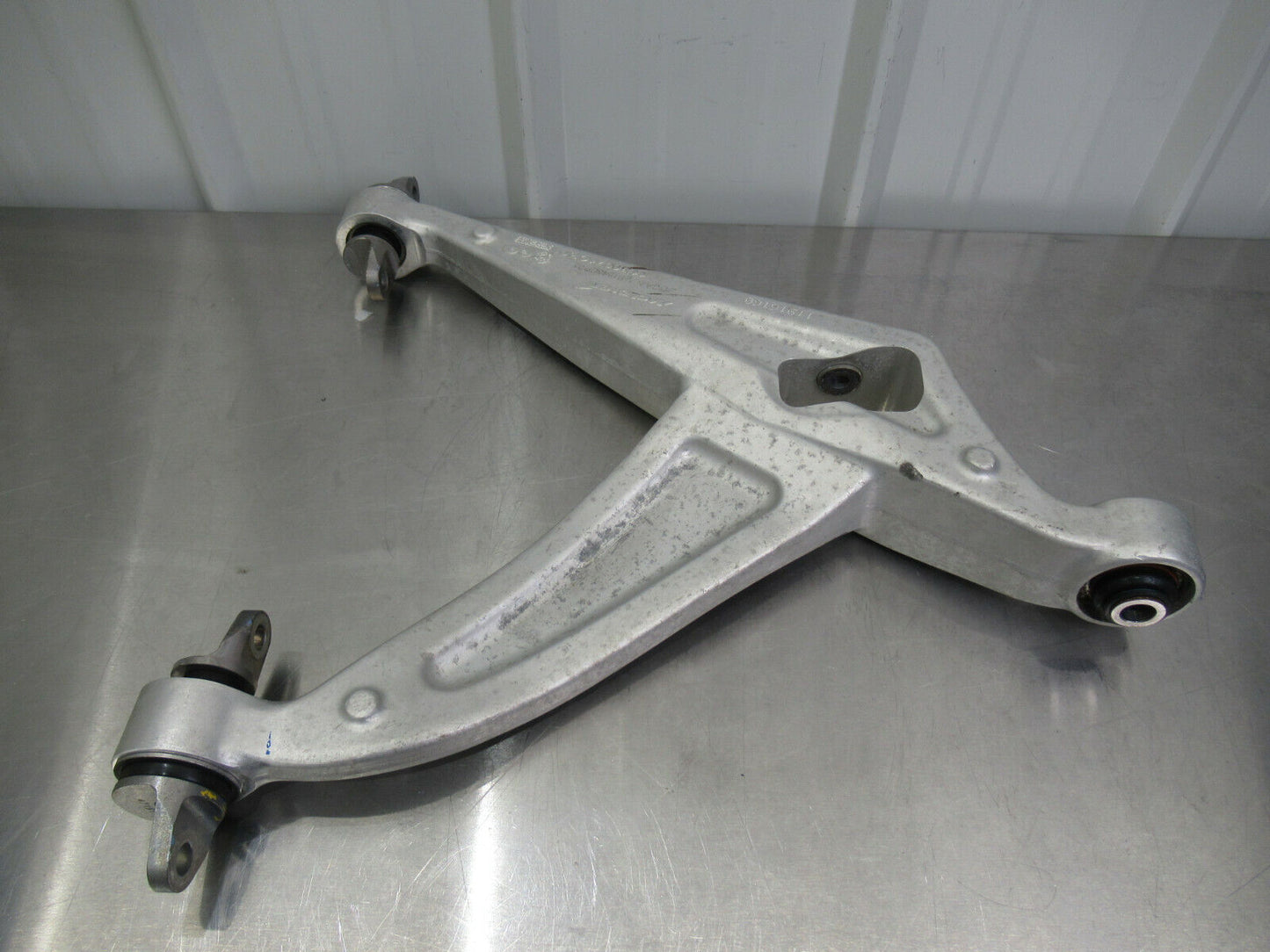 T020 2016 16 MCLAREN 570S LH LEFT REAR LOWER CONTROL ARM UNDER 1000 MILES