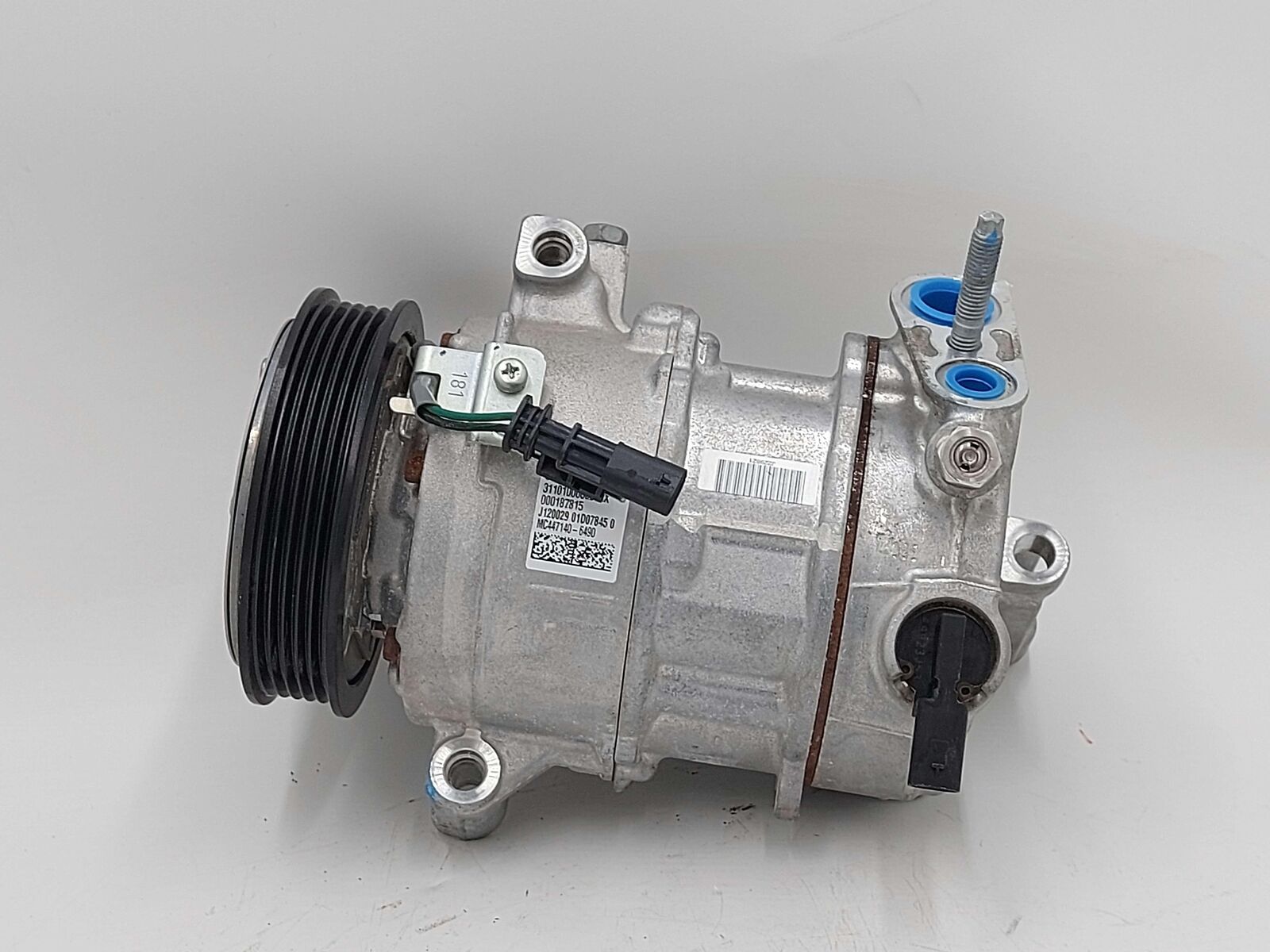 20-21 CADILLAC CT5 A/C AIR CONDITIONING COMPRESSOR 2.0L TURBO 84441370 13K MILES