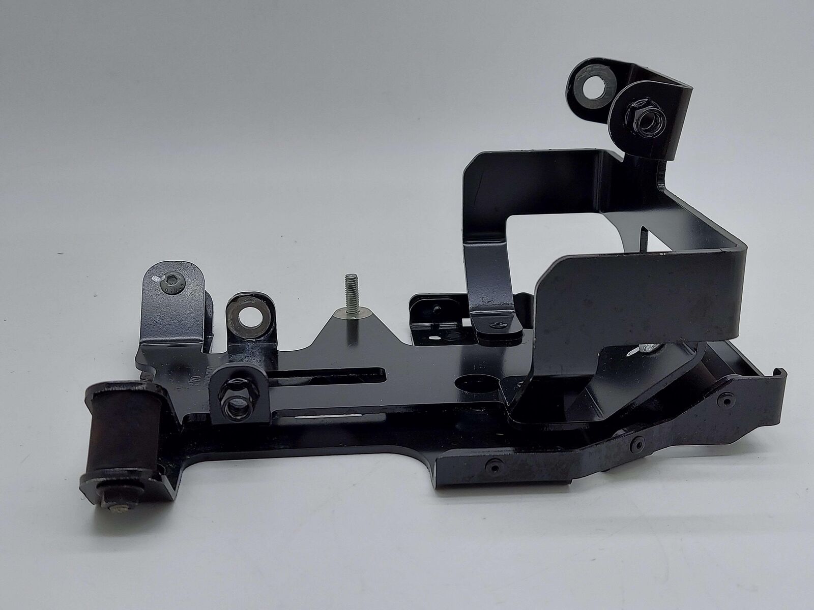 2023 McLaren Artura Ac Compressor Bracket 16LA362CP