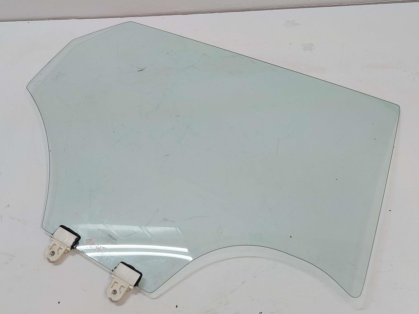 17-22 NISSAN QASHQAI REAR RIGHT DOOR WINDOW GLASS 823006MA0A