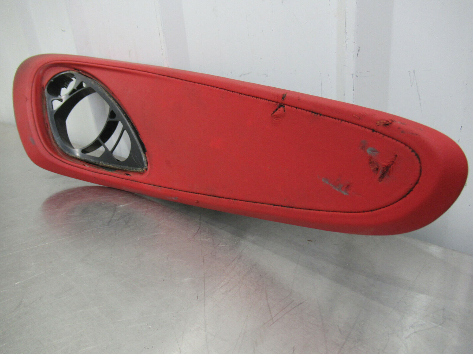 T020 2016 16 MCLAREN 570S RH RIGHT DOOR UPPER TRIM SPEAKER SURROUND 13N0693CP