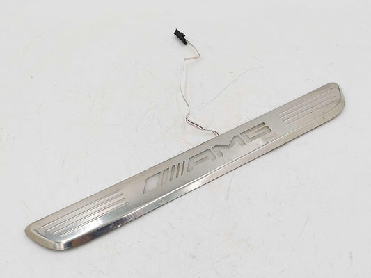 15 MERCEDES C63s w205 AMG RIGHT SCUFF SILL PLATE ILLUMINATED CHROME *NOTE