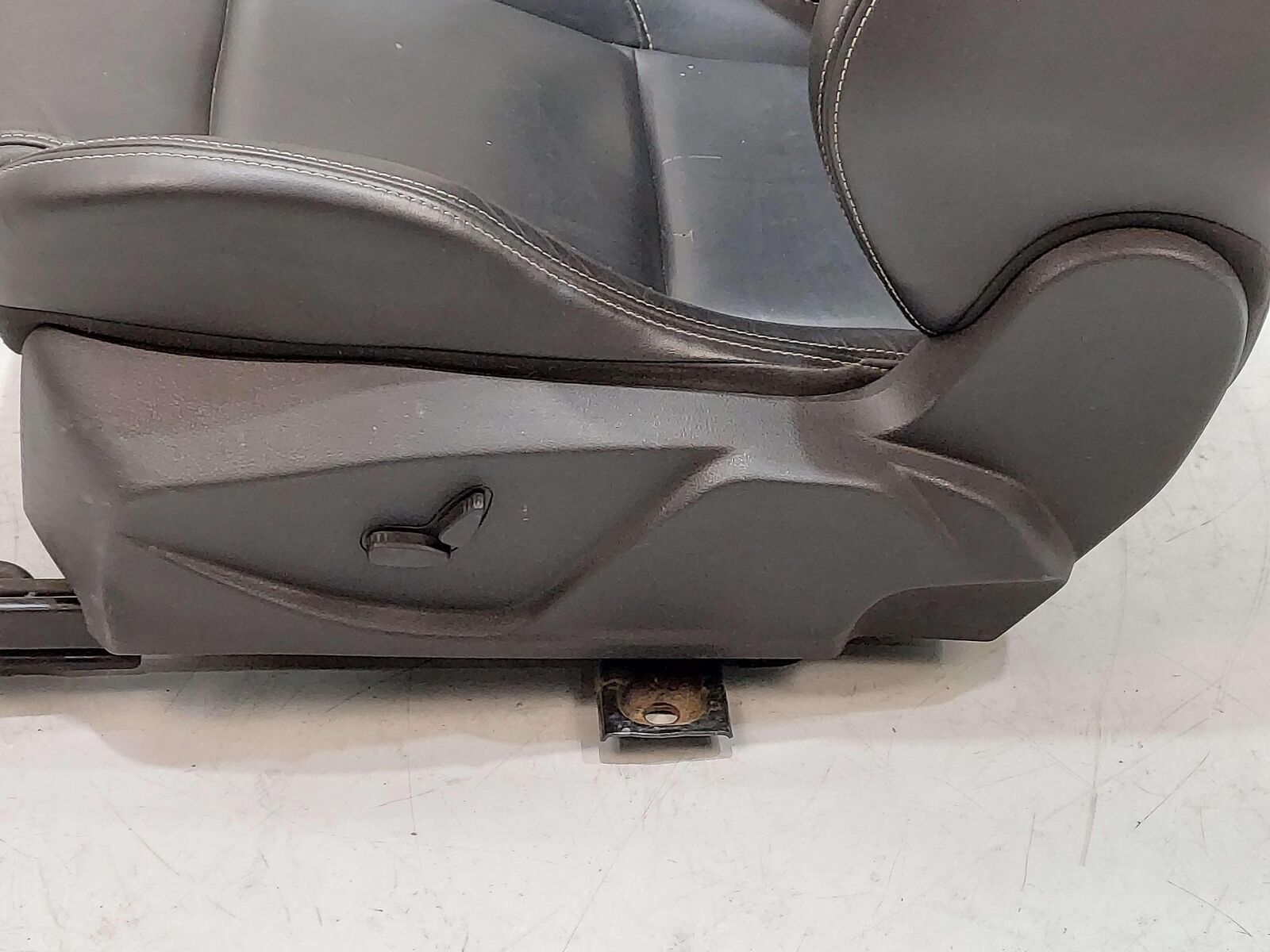 13-14 FORD FOCUS ST 2.0L TURBO RECARO FRONT LH LEFT BUCKET SEAT LEATHER *NOTES*