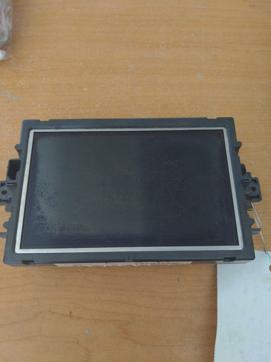 15 16 MERCEDES GL350 Display Screen A1729003904