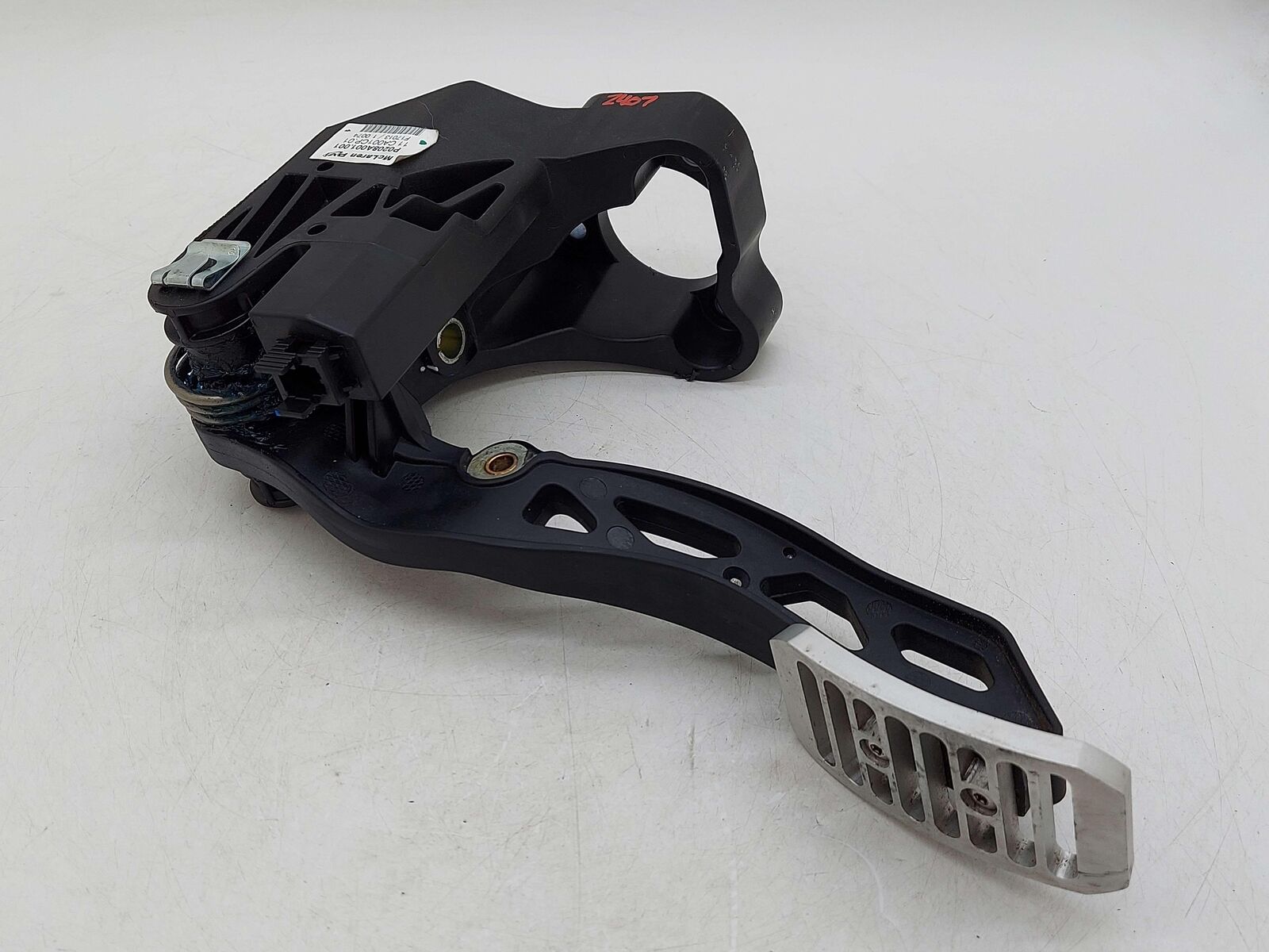 2017 MCLAREN 570S BRAKE PEDAL 11CA001CP01